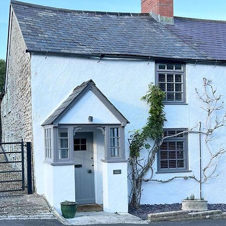Cosy Two Bedrooom Cottage Set In A Dorset Village Стерминстер-Ньютон Экстерьер фото